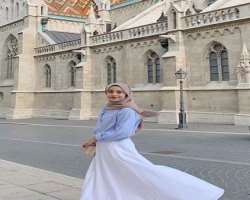 She is a travel enthusiast and went to Budapest, Hungary in August of 2019.